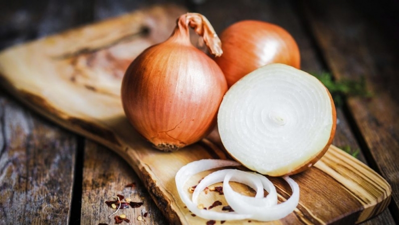 Ceapa, leguma MINUNE: Ce boli țineți la distanță