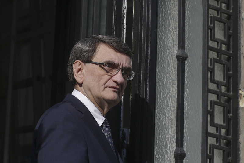 Victor Ciorbea intră pe fir în plin SCANDAL care a revoltat România  - Avocatul Poporului s-a sesizat în cazul bebelușilor infectați cu stafilococ la Maternitat