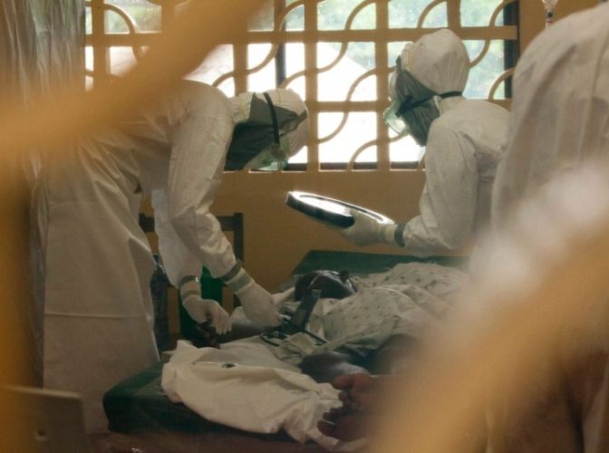 Ebola face ravagii în Congo - A doua ce mai mare epidemie din istorie a ajuns într-un oraș cu un milion de locuitori