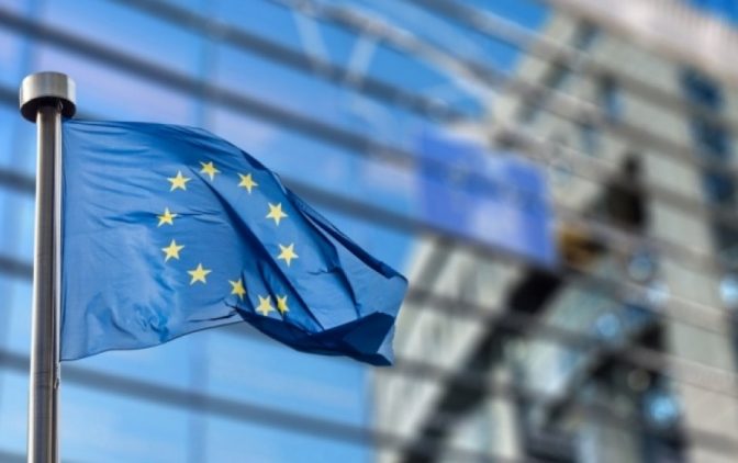 Comisia Europeană, anunț-uriaș: Rețetele electronice vor putea fi folosite și în alte state membre! România se lasă așteptată