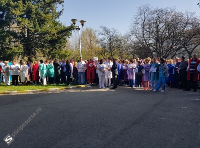 Medicii de familie din România confirmă scenariul cel mai sumbru: Bugetul pe 2019 'aruncă medicina de familie în criză'