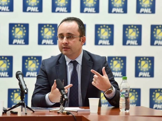 Cristian Buşoi, vicepreşedinte PNL: Bugetul Sănătăţii ajunge pentru medicamente şi programe de sănătate maximum 10 luni