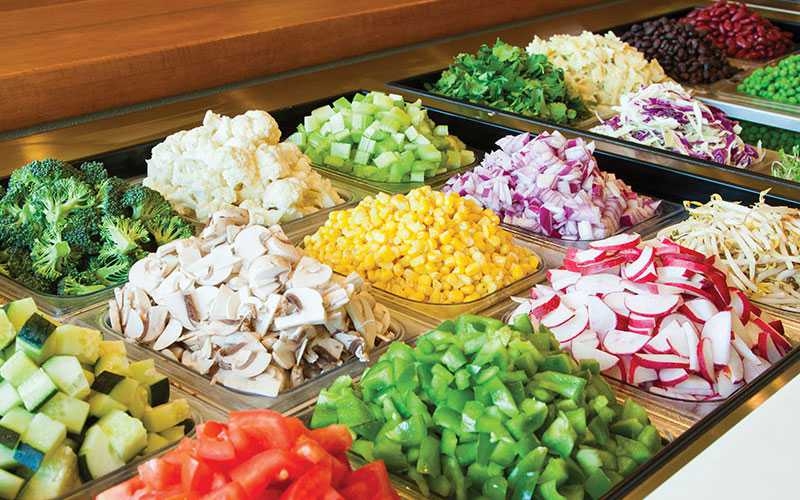 Motivul pentru care nu trebuie să tăiem verdețurile