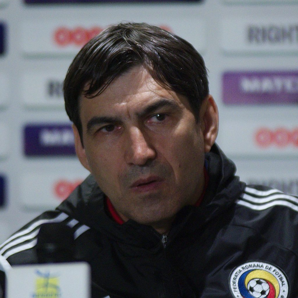 La 62 de ani, Victor Piţurcă arată incredibil de fresh. Care sunt secretele fostului selecţioner