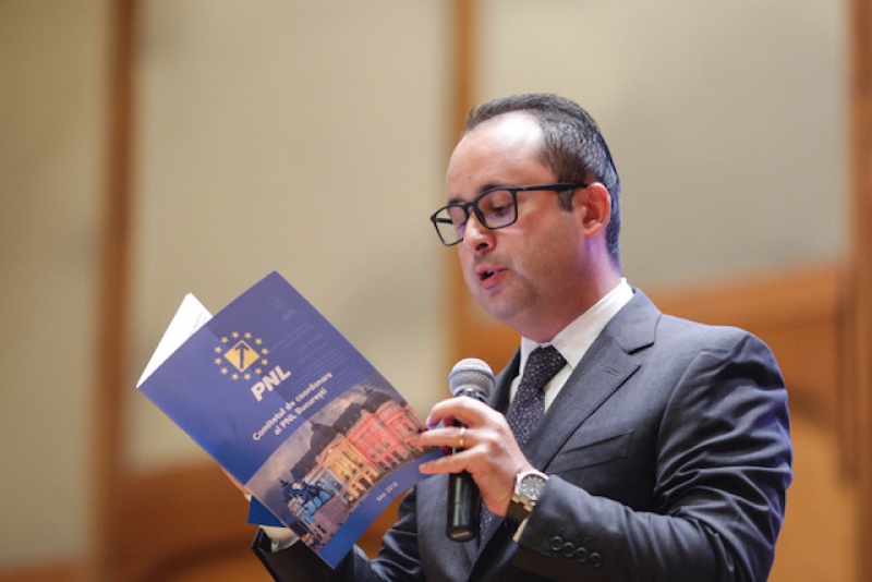 Cristian Bușoi, pus în fața unei situații dificile - Europarlamentarului i-a fost refuzată vizita unui spital din Baia Mare