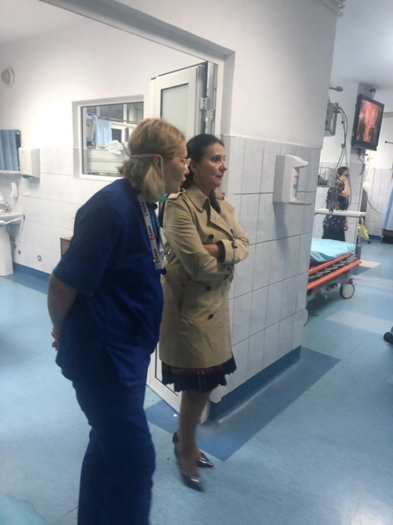 FOTO Sorina Pintea a găsit DEZASTRU în Spitalul Județean Cluj, într-o vizită neanunțată: 'Dezolantă, lipsa de organizare și mizeria din curtea spitalului'