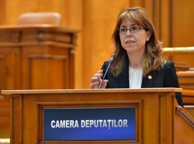 Antoneta Ioniță: Doamna Pintea, nu poporul e infractor, ci aceia care dau legi și ordonanțe să scape infractorii!