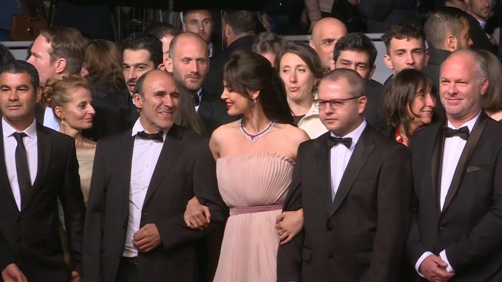 Aplauze în picioare pentru filmul lui Porumboiu la Cannes! Știți povestea din ”La Gomera”?