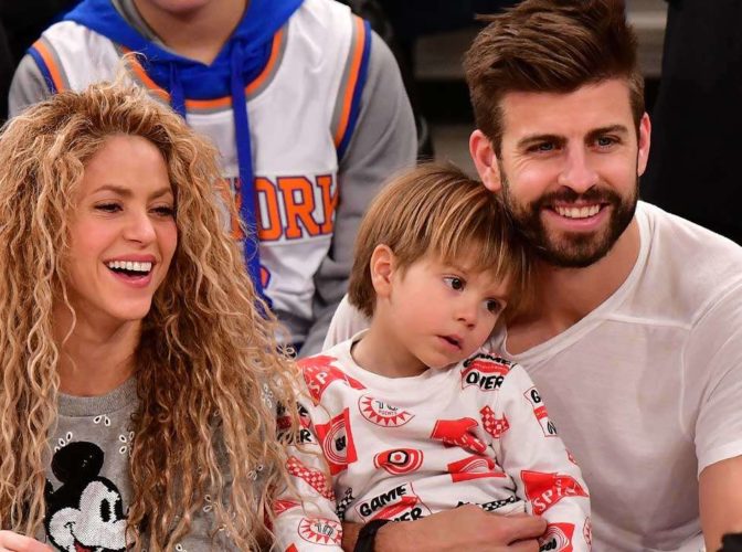 Pique, ai făcut hattrick-ul? Presa iberică a luat foc după ce Shakira a fost surprinsă ascunzându-și burta