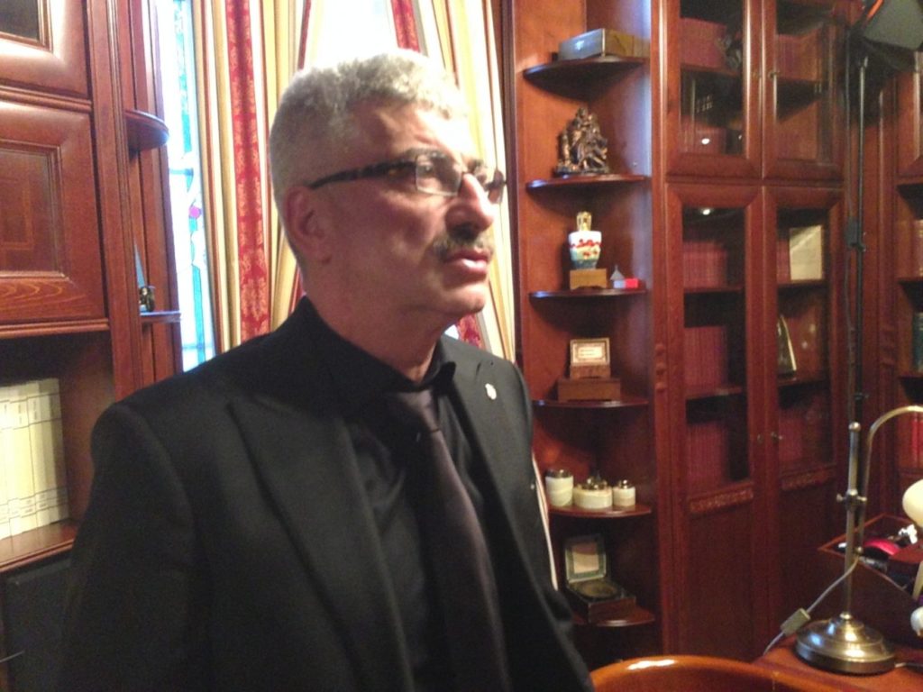 Silviu Prigoană în moarte clinică după ce şi-a pierdut piciorul în maşina de tocat! Ce au simţit părinţii afaceristului, dezvăluiri teribile