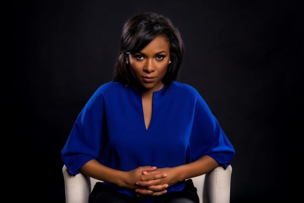 Cutremurător! Ce copilărie de coşmar şi ce drame incredibile a trăit mulatra Nadine de la „Şcoala Vedetelor”! Vă mai amintiţi de ea?