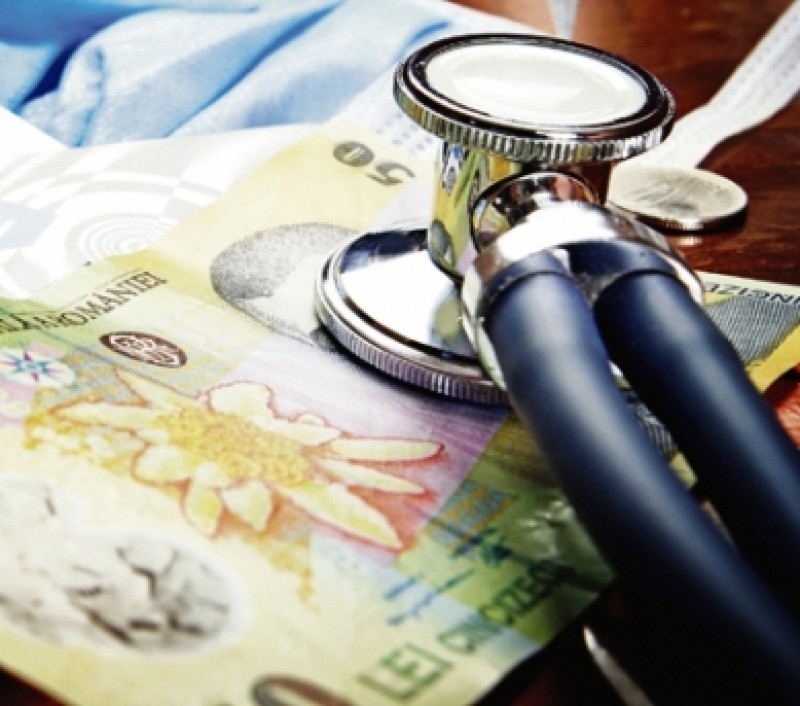 Decizia care face valuri în sistemul medical: Doi medici din Iaşi, daune URIAȘE pentru un tratament prescris greşit