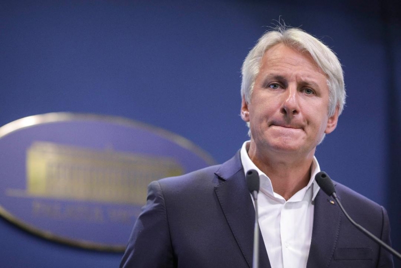 VIDEO Eugen Teodorovici își joacă mandatul pentru un proiect din Oltenia: 'Eu îmi pun demisia pe masă'