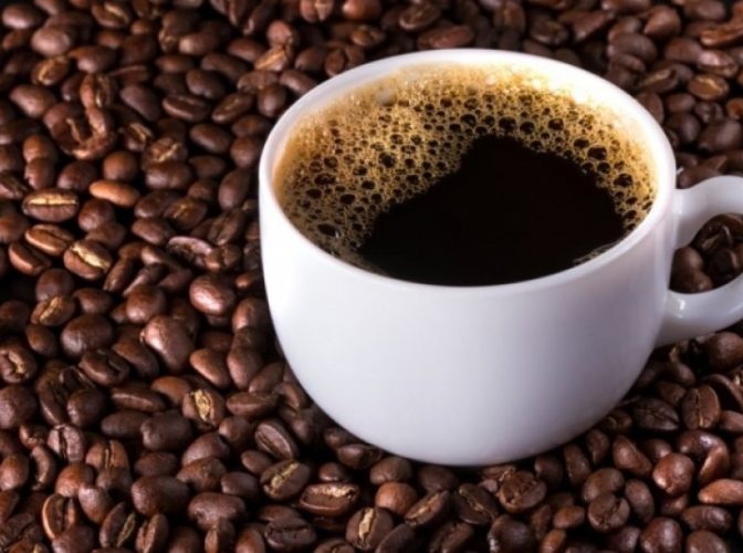 Cercetătorii au DESCOPERIT: cafeaua previne formarea pietrelor la rinichi