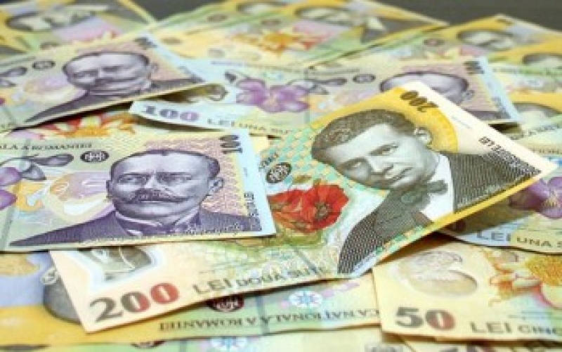 Studiu premiat la Nobel: Leii românești, printre bancnotele care răspândesc cel mai mult infecțiile microbiene