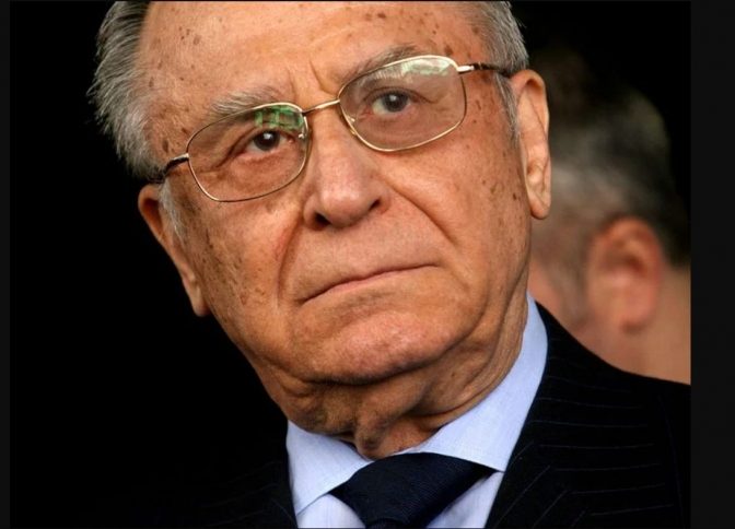 Ion Iliescu nu părăsește spitalul Elias! Medicii dau ultimele informații despre evoluția stării sale de sănătate