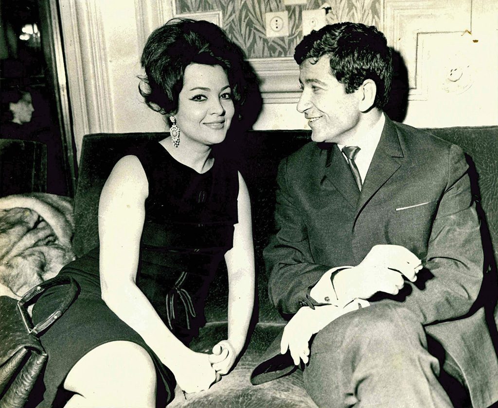 Ion Dichiseanu, acelaşi cuceritor la 86 de ani! Marele actor a petrecut de ziua lui într-un local cu un parfum aparte din Capitală