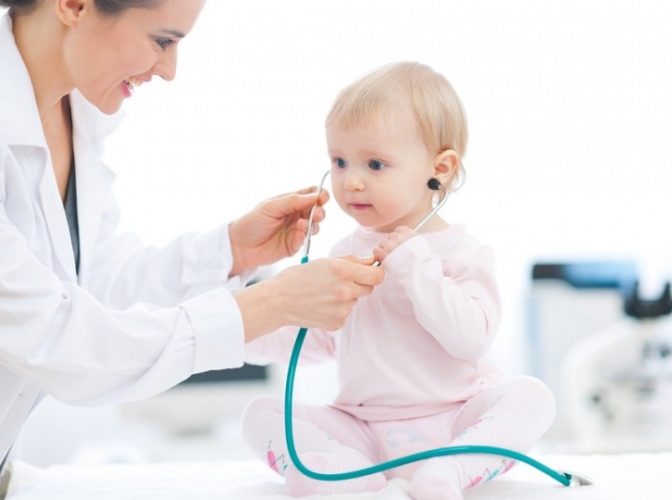 Ministerul Sănătății recunoaște: 'Numărul medicilor pediatri a scăzut. Sunt 11 spitale de pediatrie în România'