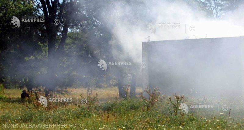 Pericol pentru locuitorii din Drăgășani din cauza unui incendiu: la ce se expun când inhalează fum