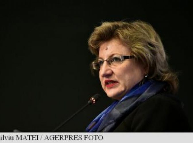 Diana Păun (Preşedinţie): Rezistenţa antimicrobiană - o deficienţă majoră în sistemul sanitar românesc