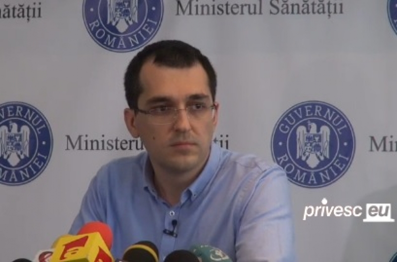 Vlad Voiculescu a 'explodat' după ce pacienta care a luat foc la Floreasca a murit: 'Toți au cucerit o funcție și cred că pot face uz de putere'