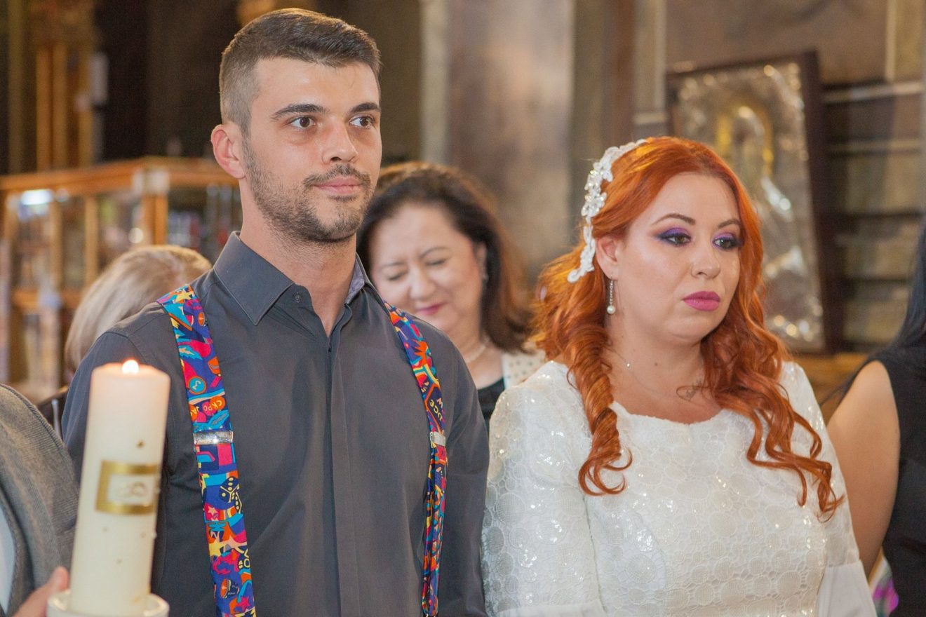 Oana Roman, umilită şi înşelată de bărbaţii din viaţa ei? Ce spune vedeta despre divorţul de tatăl copilului ei, ce urmează