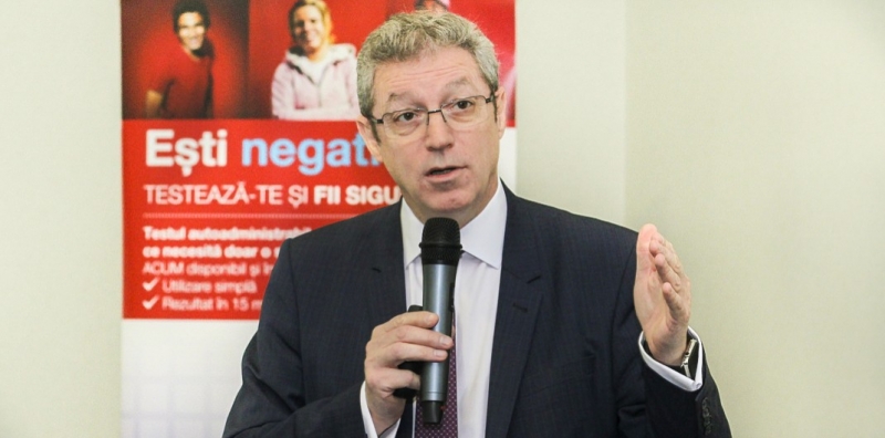 APELUL Prof. dr. Streinu-Cercel: Nu mai umblaţi după teste de gripă pentru că le faceţi degeaba!