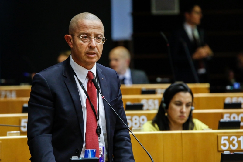 Medicul Tudor Ciuhodaru: Atenție, este alertă globală! Coronavirusul a depășit o barieră importantă