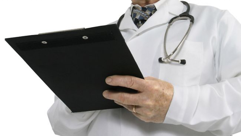 Medicii de la UPU Bacău și-au dat DEMISIILE, după ce medicul care a tratat studentul întors din China a fost amendat