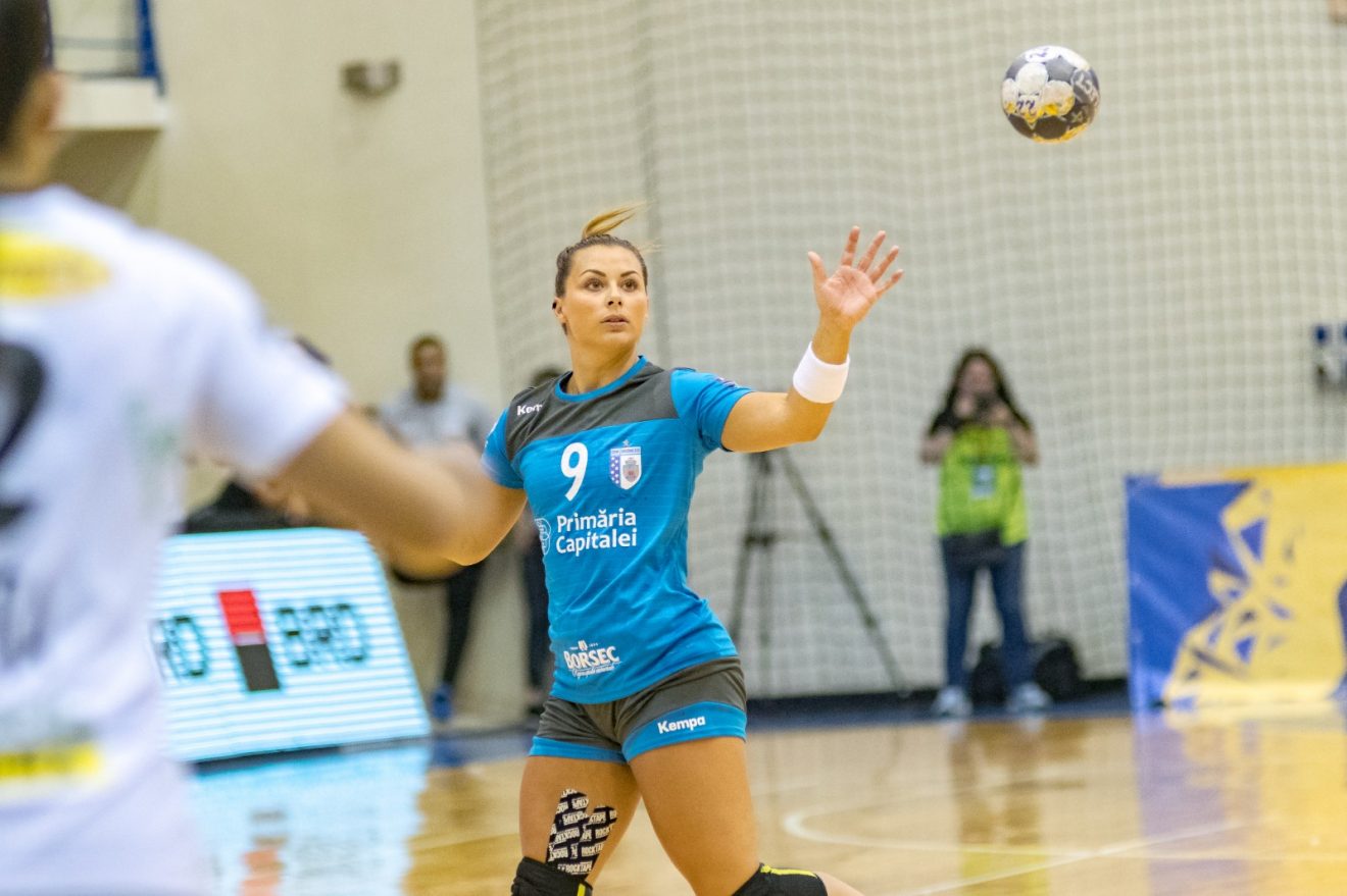 Confesiunile Norei Mork: operată de 9 ori, îşi pregăteşte revenirea pe semicerc!