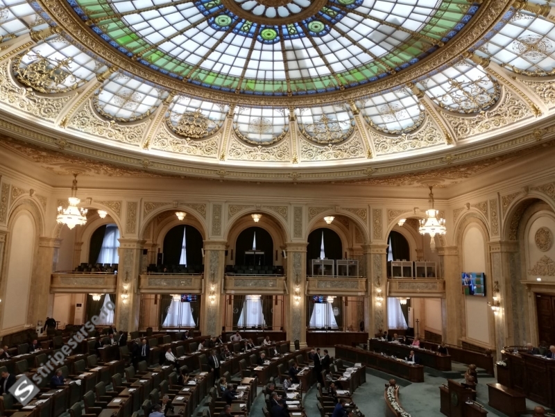 Un proiect care prevede creşterea calităţii actelor de medicină legală - înregistrat la Senat