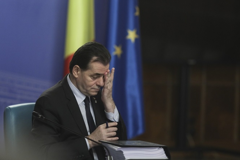 TUR DE FORŢĂ al premierului Orban - Vineri îi întâlneşte pe miniştri Sănătăţii şi Apărării pe tema pandemiei cu Covid-19