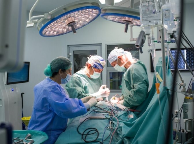 Sanador, alegerea pacienților români care locuiesc în străinătate pentru intervenții neurochirugicale dificile